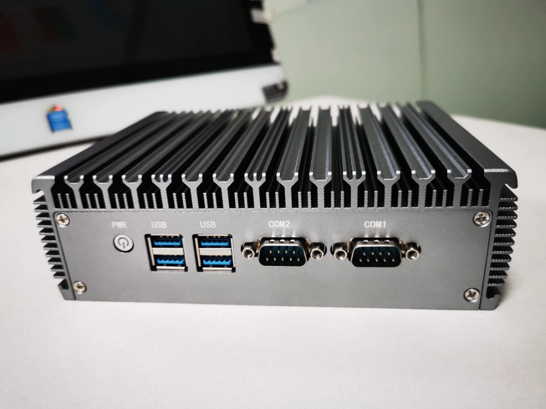 For Mini Industrial PC, Quad-C - Fanless Industrial Pc Rs485 Core I7 recension och pris